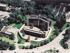Technoport Schlassgoart, 66, rue de Luxembourg, L-4221 Esch-sur-Alzette, Tel: +352 26530026, FAX: +352 26530027 Technoport